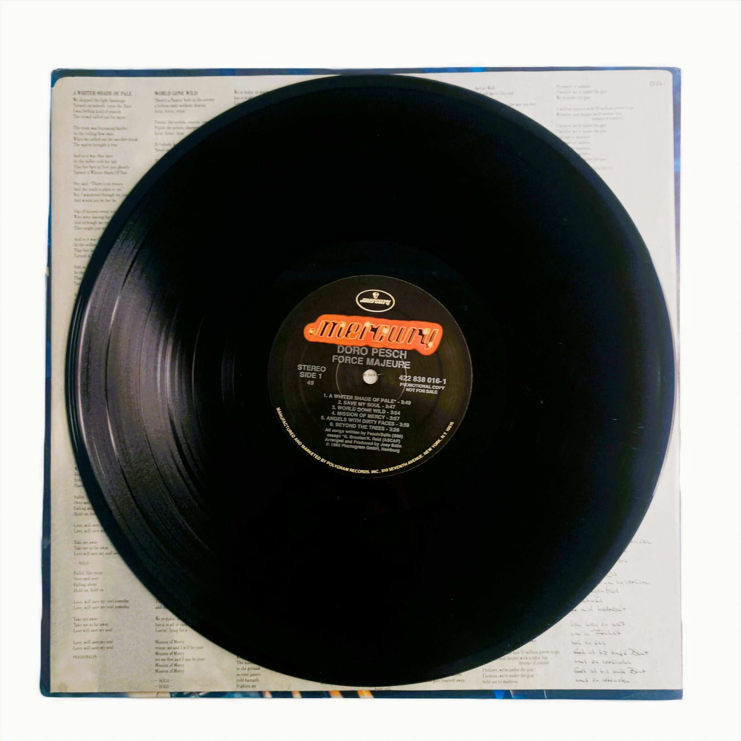 LP Doro – Force Majeure - Imagem 7