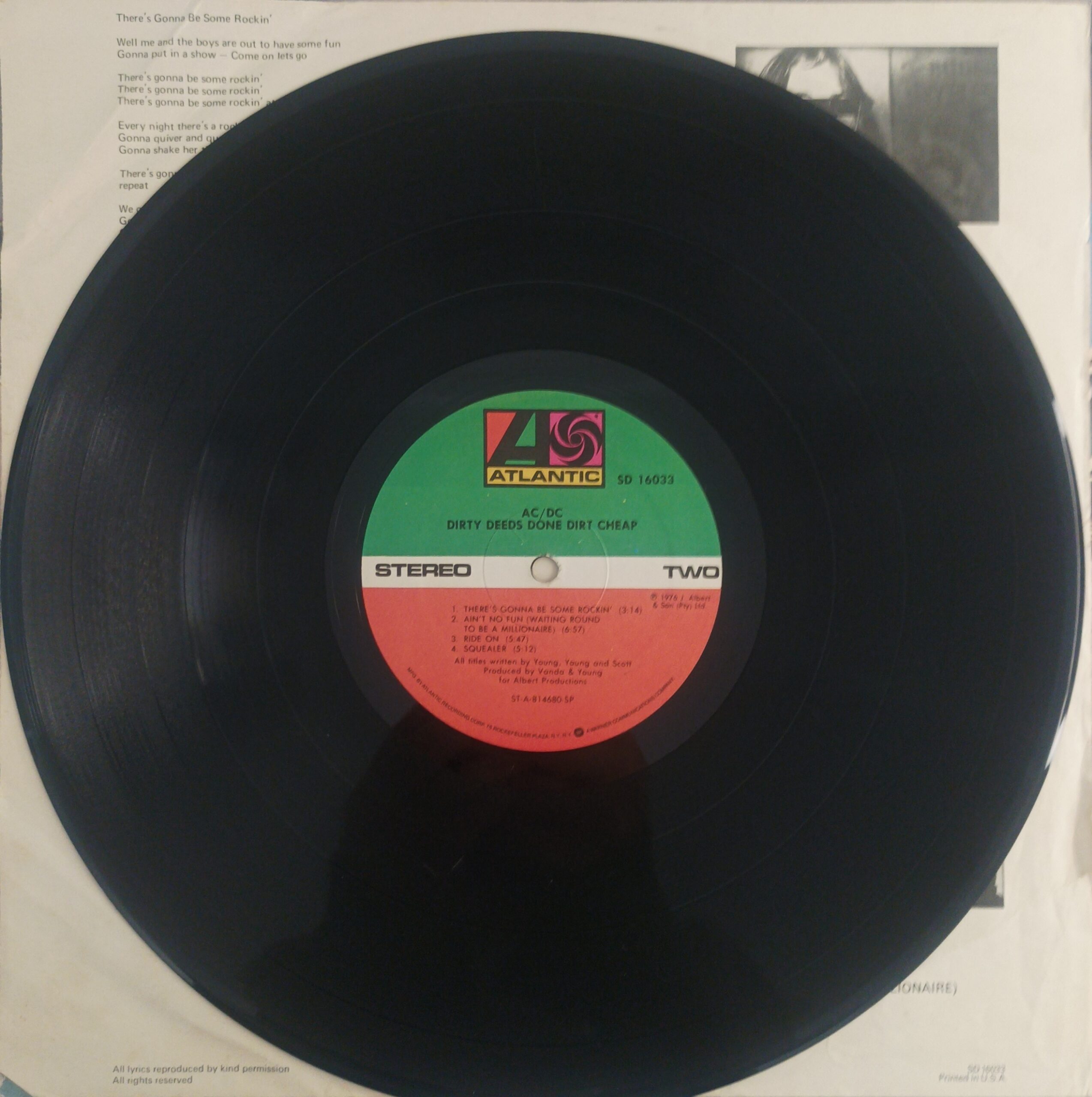 AC/DC – Dirty Deeds Done Dirt Cheap (LP Vinil) - Imagem 7